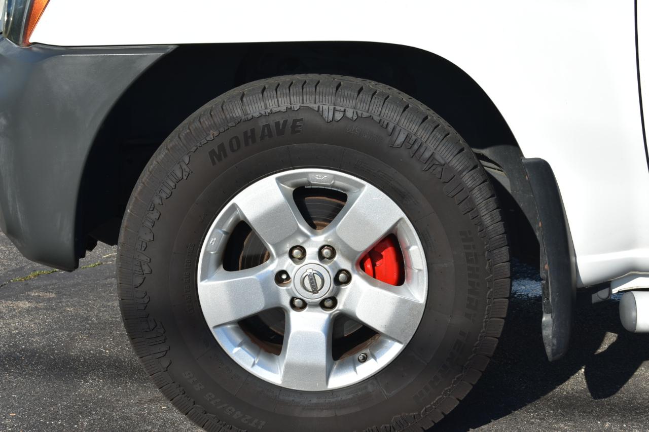 Nissan Xterra X 2WD 2010