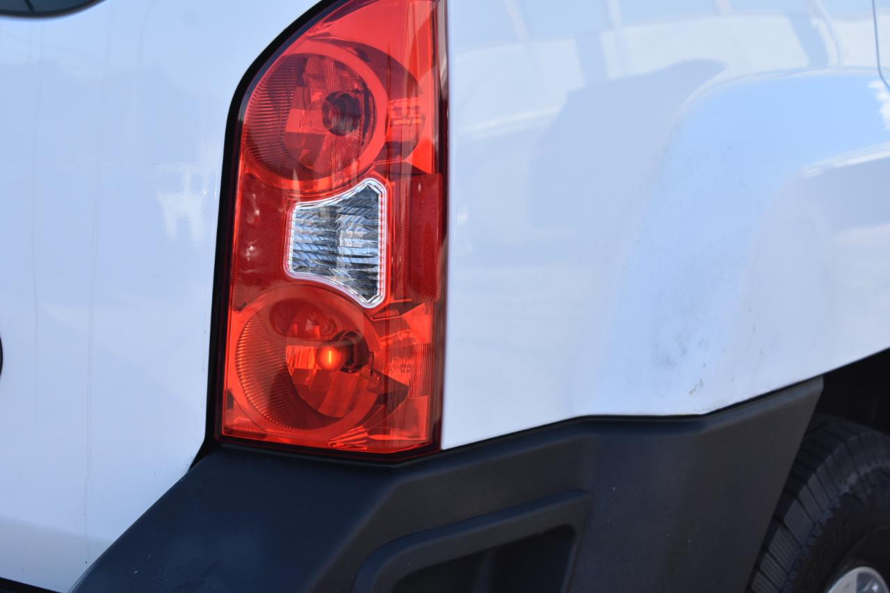 Nissan Xterra X 2WD 2010