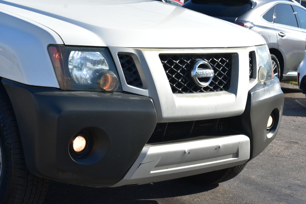 Nissan Xterra X 2WD 2010