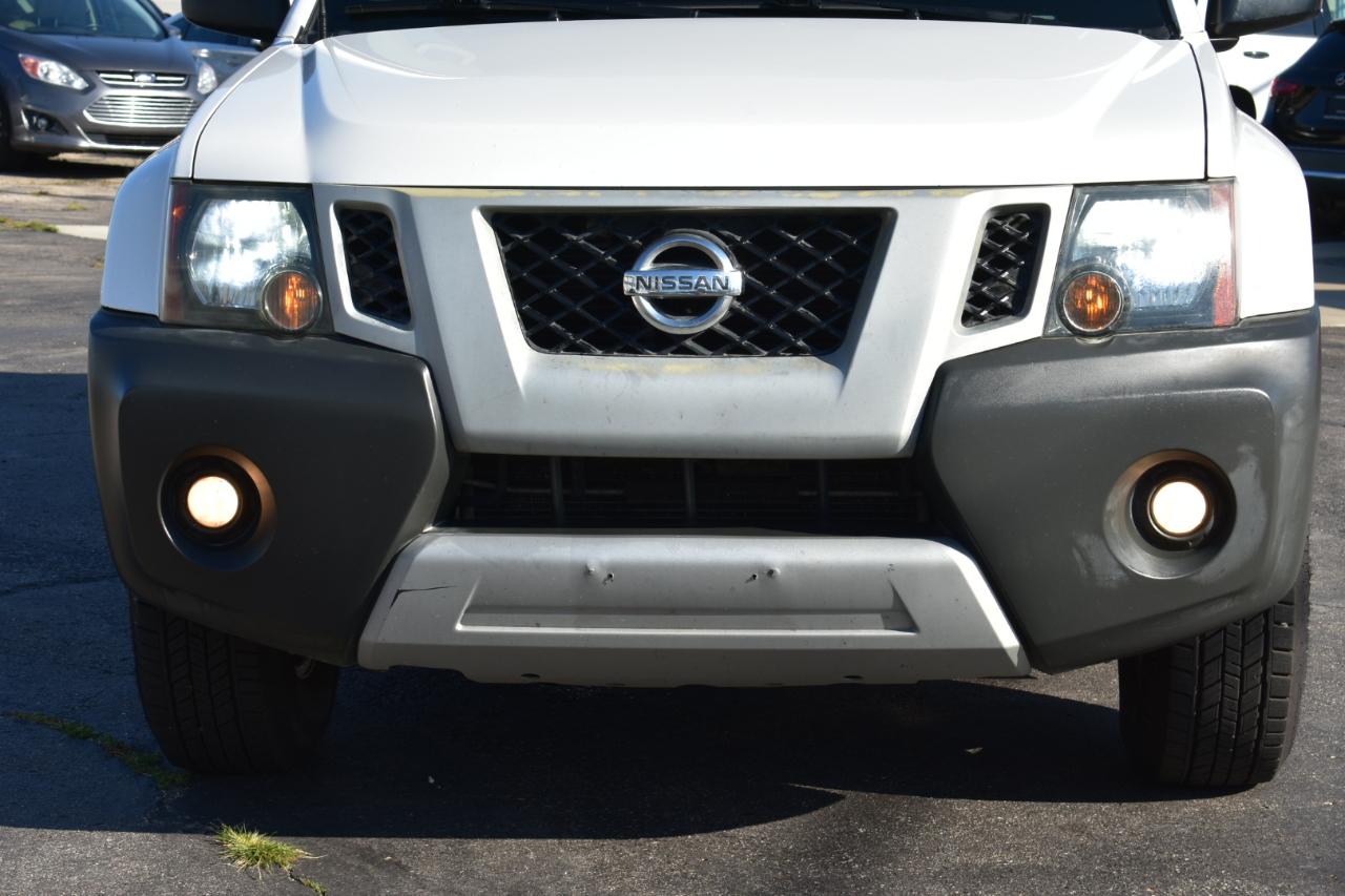 Nissan Xterra X 2WD 2010