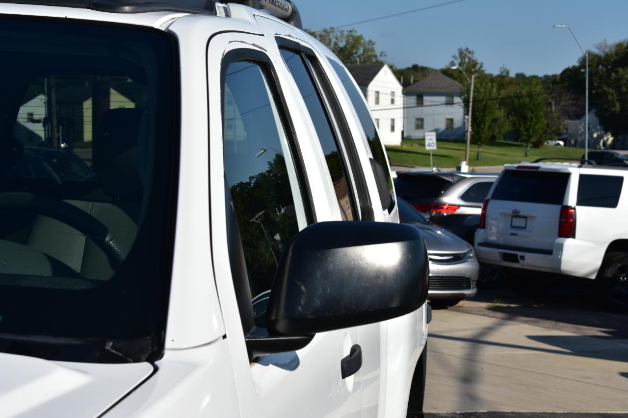 Nissan Xterra X 2WD 2010