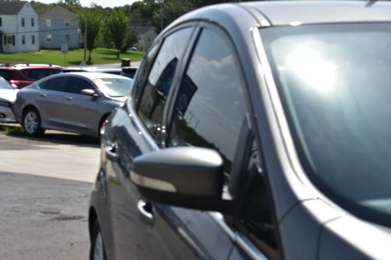 Ford C-Max Hybrid SEL 2013