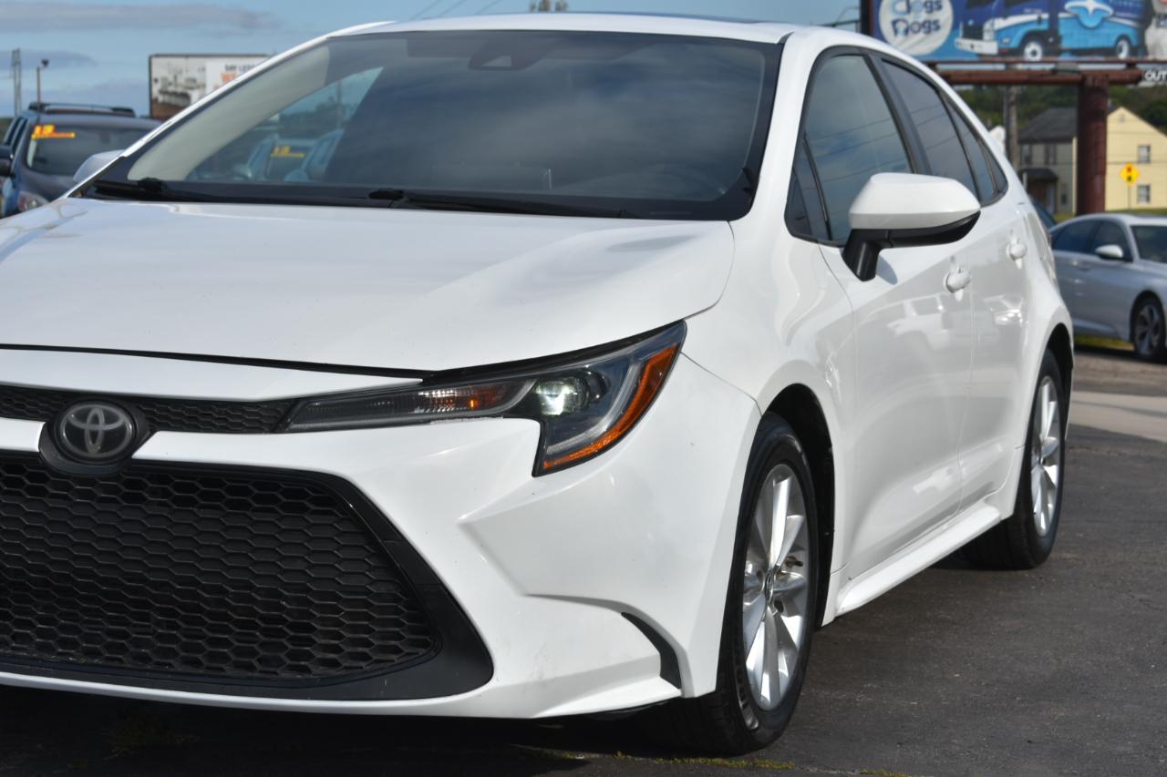 Toyota Corolla LE w/ Premium Pkg 2021