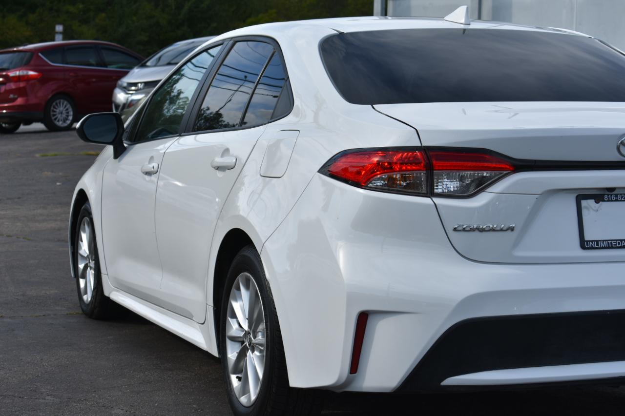 Toyota Corolla LE w/ Premium Pkg 2021