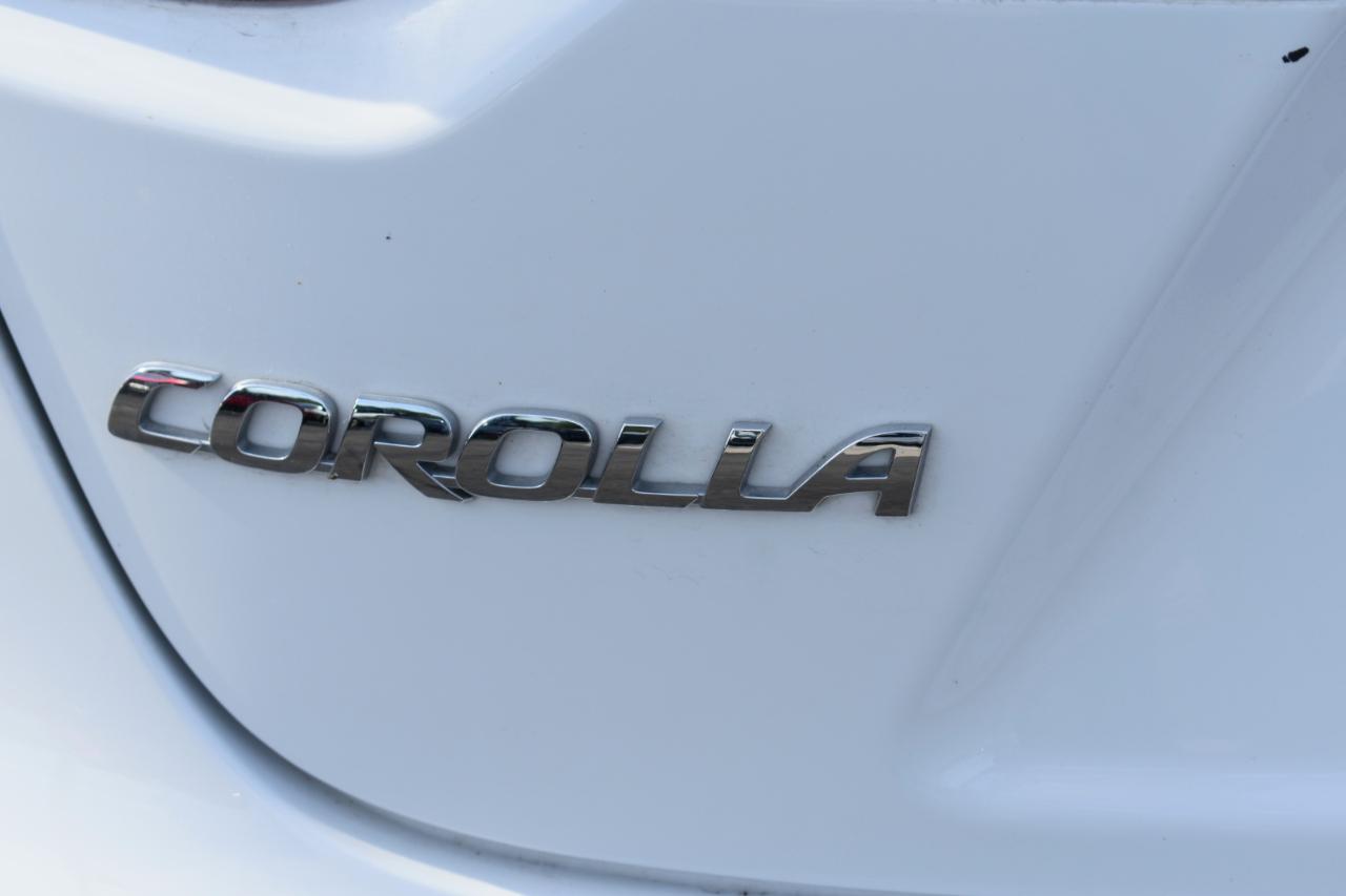 Toyota Corolla LE w/ Premium Pkg 2021