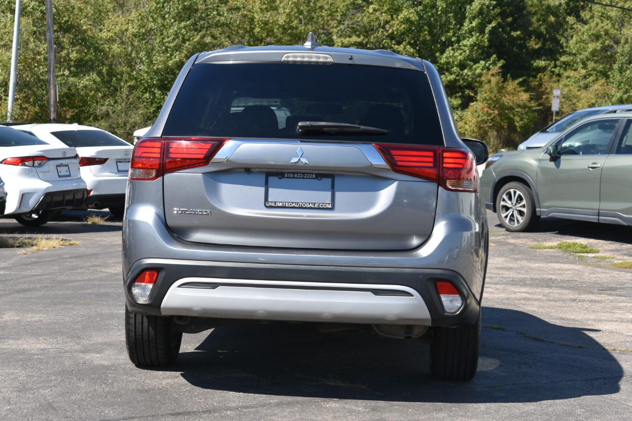 Mitsubishi Outlander SEL AWD 2020