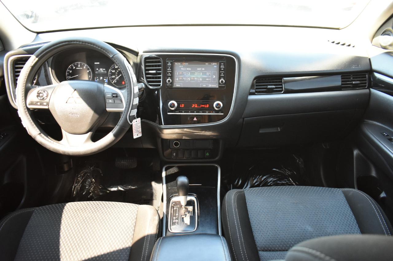 Mitsubishi Outlander SEL AWD 2020