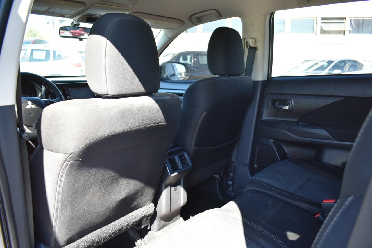 Mitsubishi Outlander SEL AWD 2020