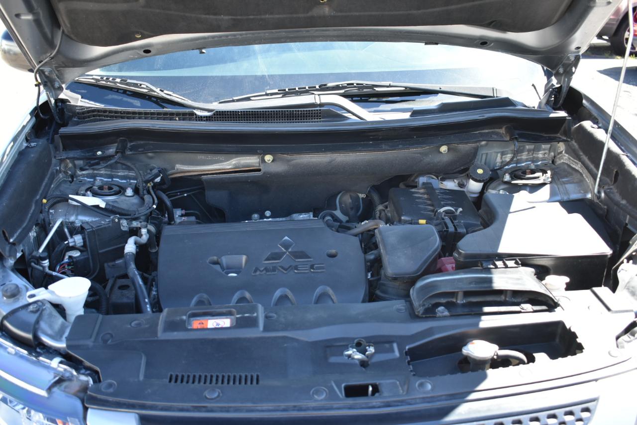 Mitsubishi Outlander SEL AWD 2020