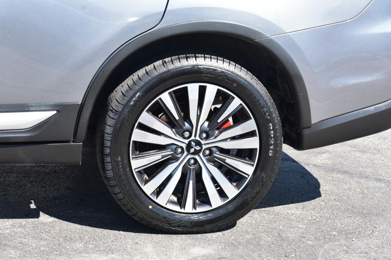 Mitsubishi Outlander SEL AWD 2020