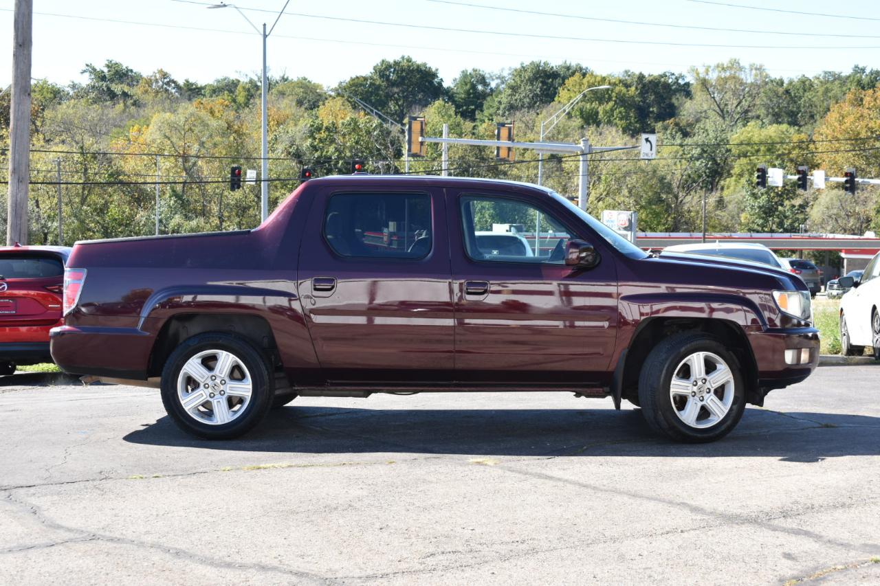 Honda Ridgeline RTL w/ Leather and Navigation 2012