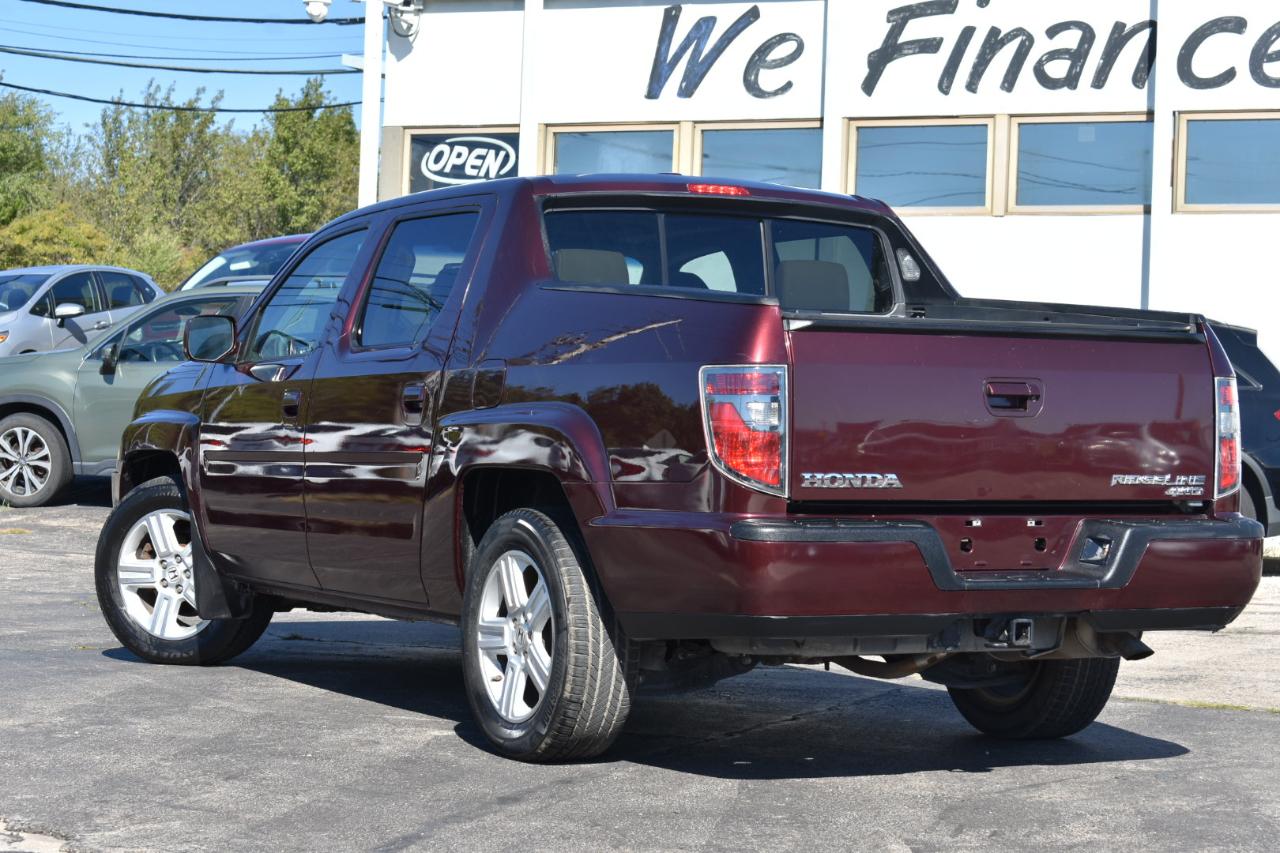 Honda Ridgeline RTL w/ Leather and Navigation 2012
