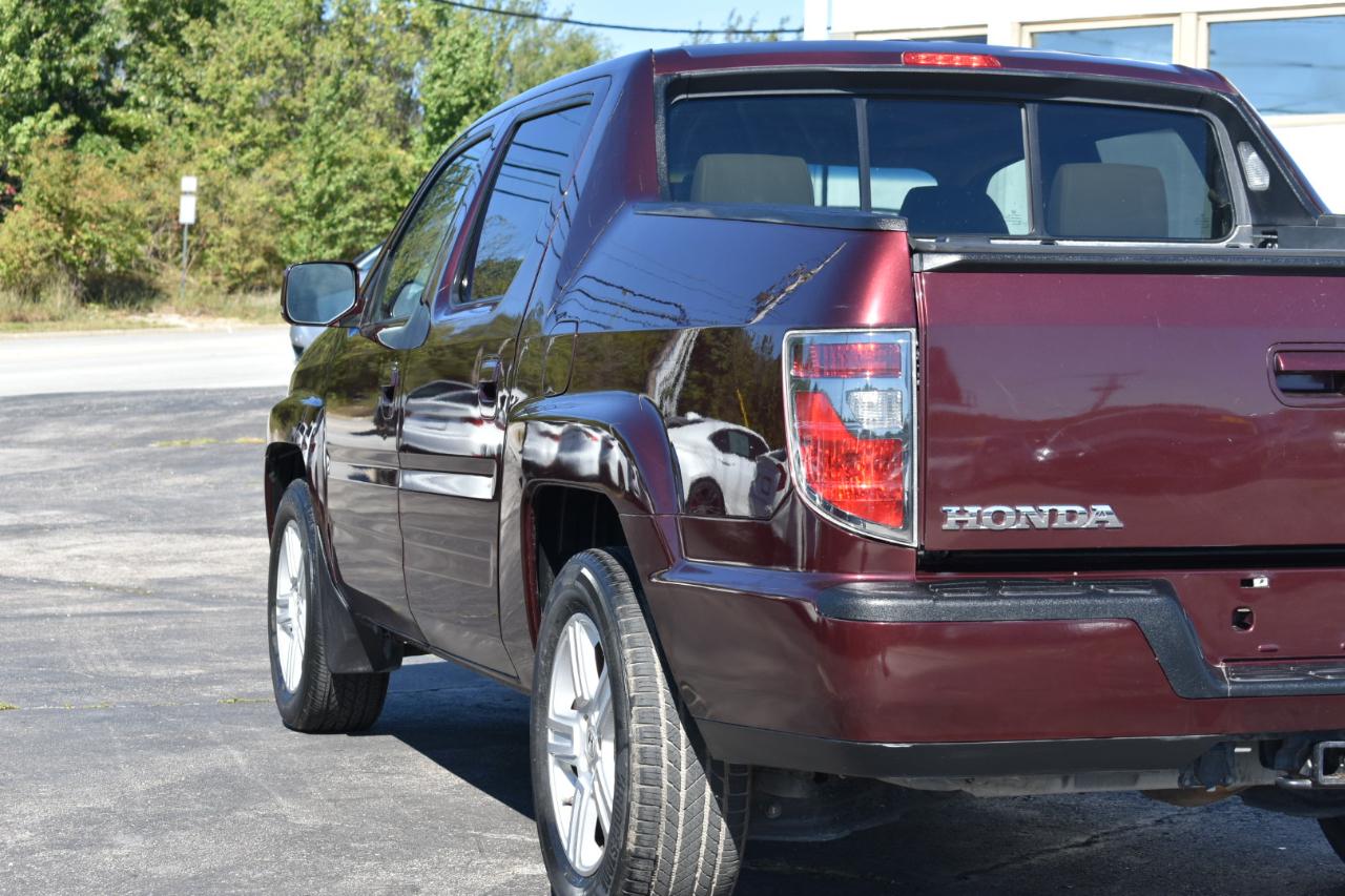 Honda Ridgeline RTL w/ Leather and Navigation 2012