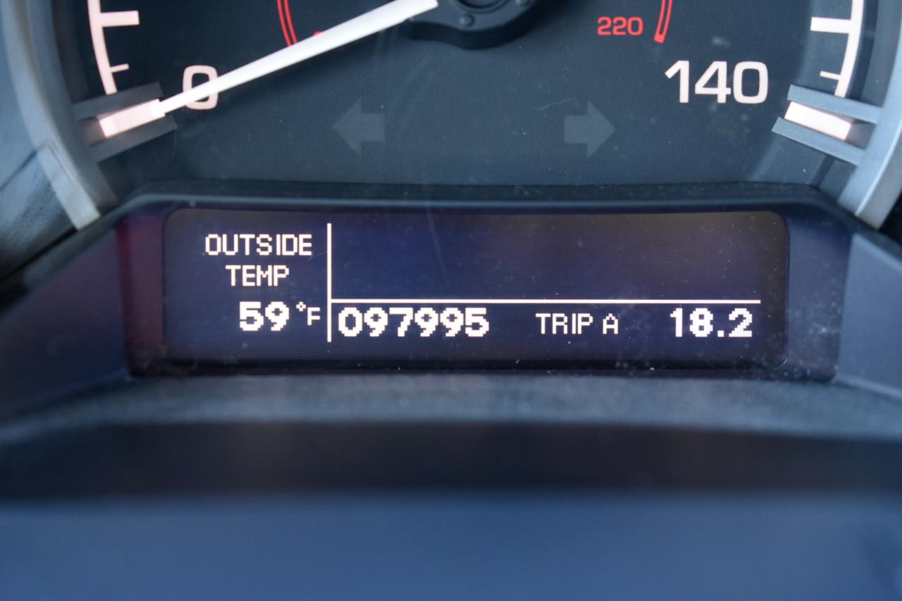 Honda Ridgeline RTL w/ Leather and Navigation 2012