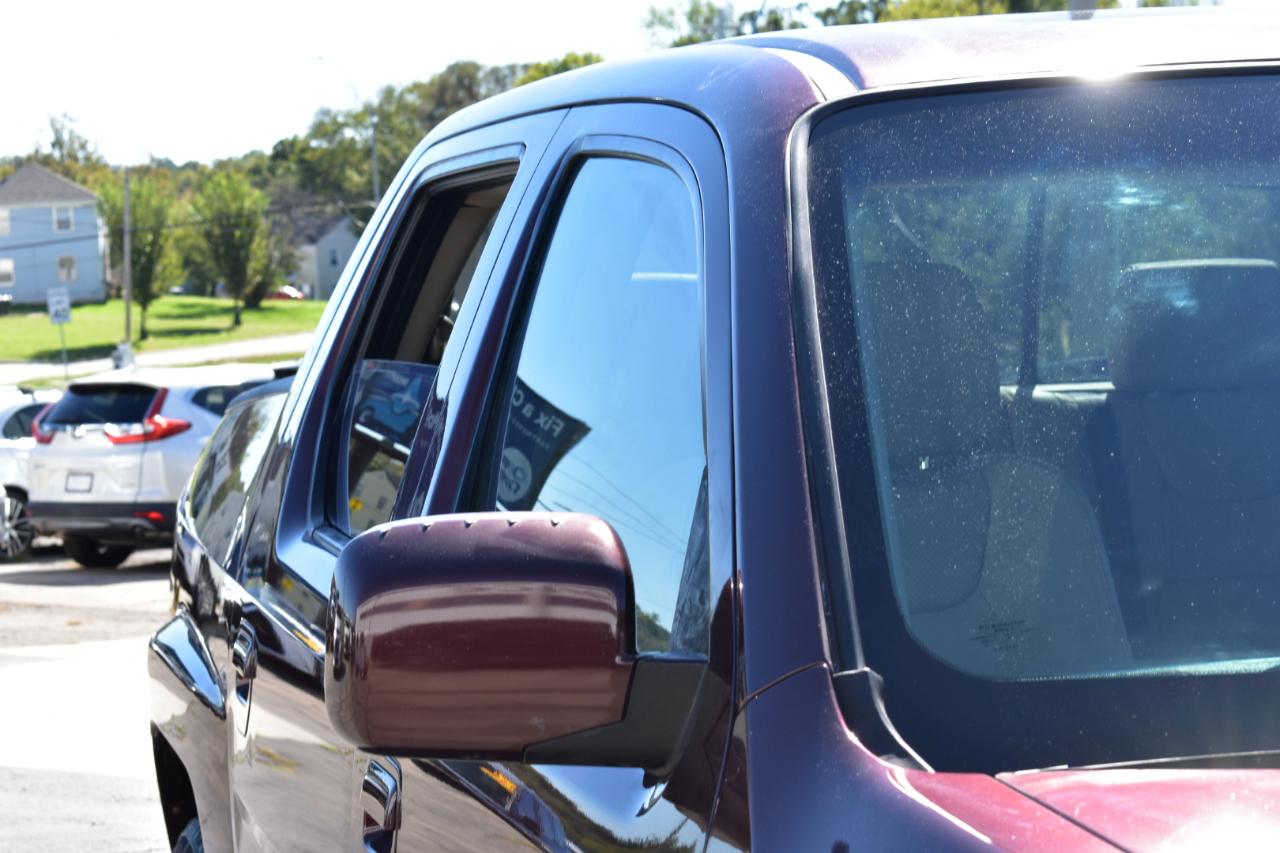 Honda Ridgeline RTL w/ Leather and Navigation 2012