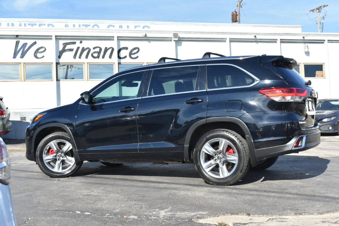 Toyota Highlander Limited FWD V6 2018
