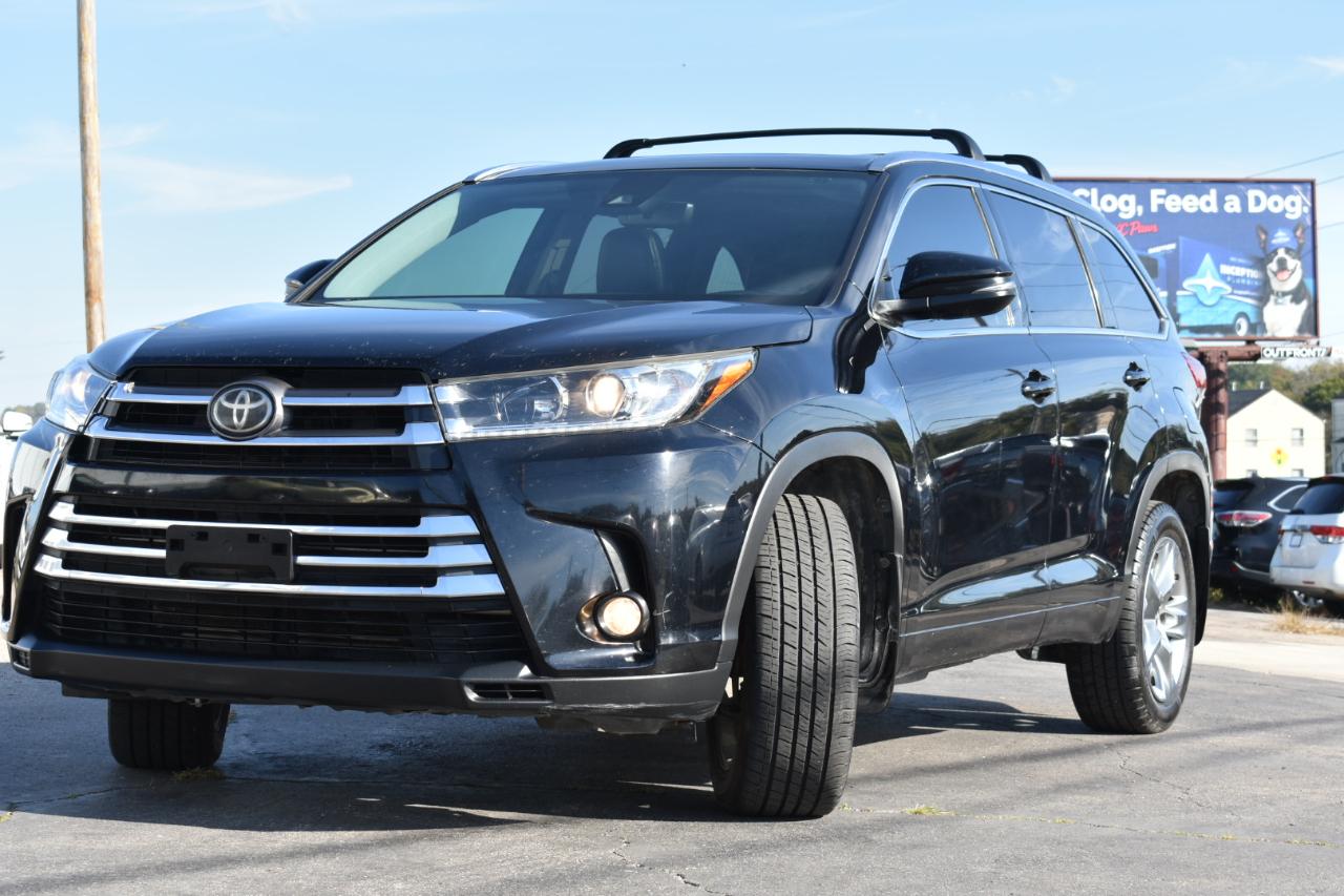 Toyota Highlander Limited FWD V6 2018