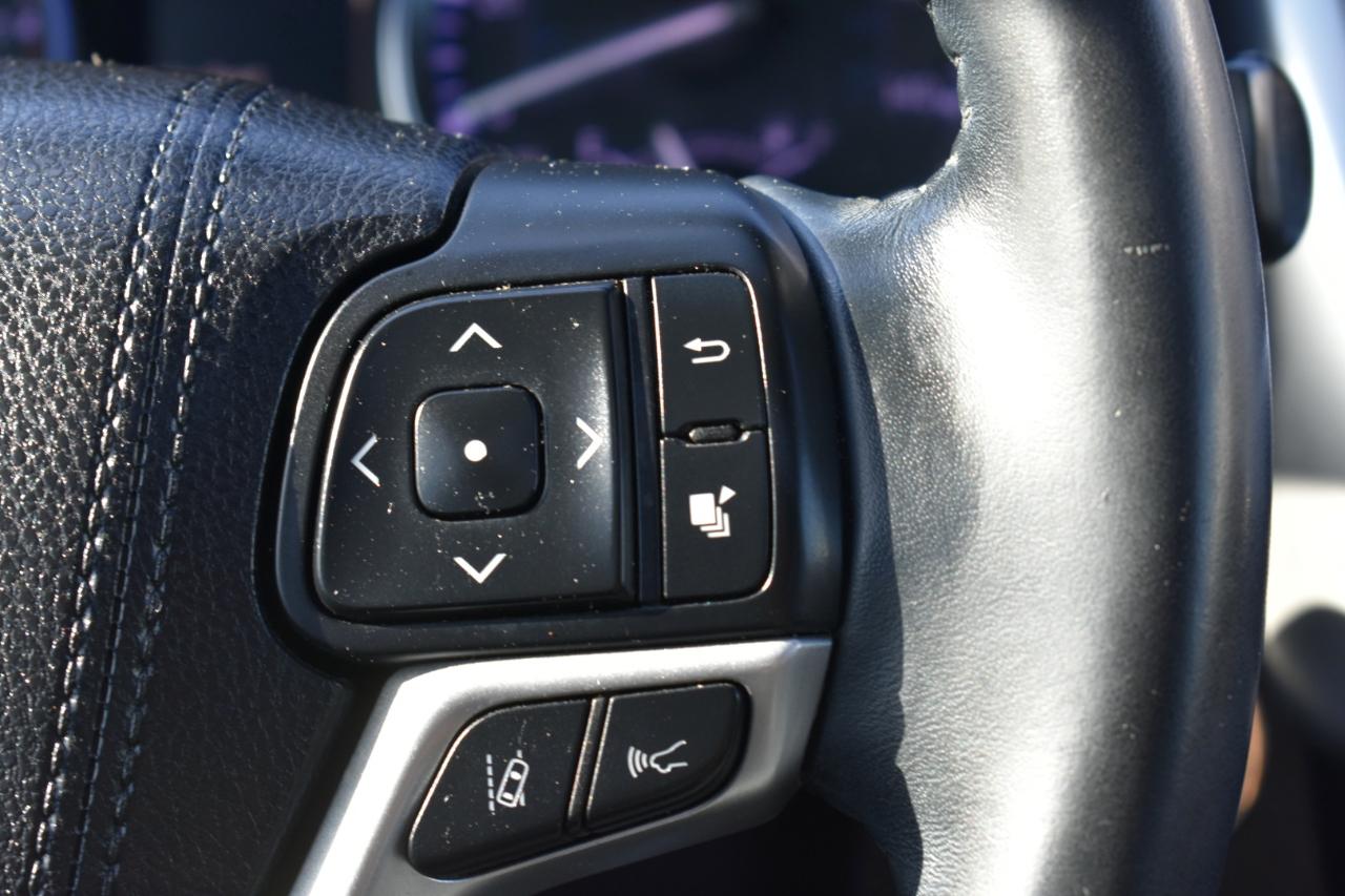 Toyota Highlander Limited FWD V6 2018