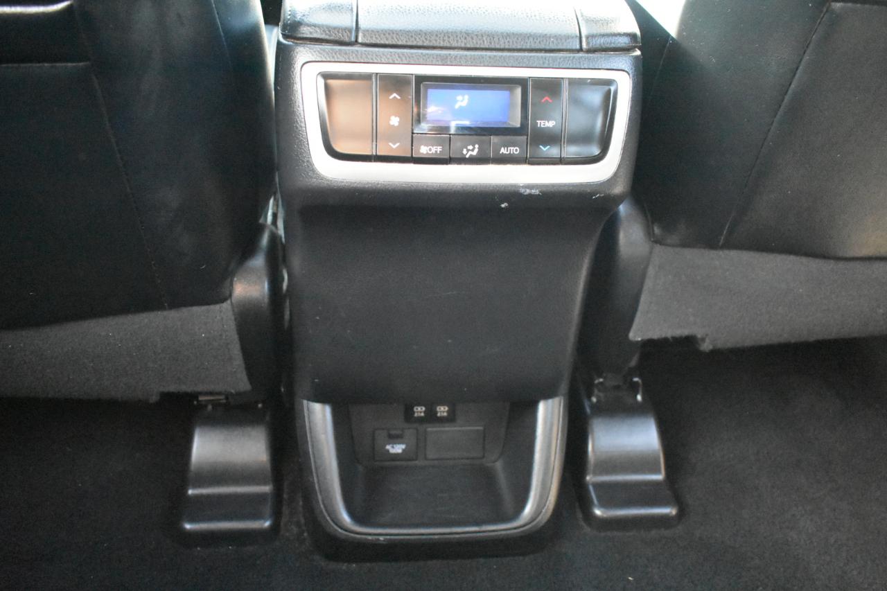 Toyota Highlander Limited FWD V6 2018