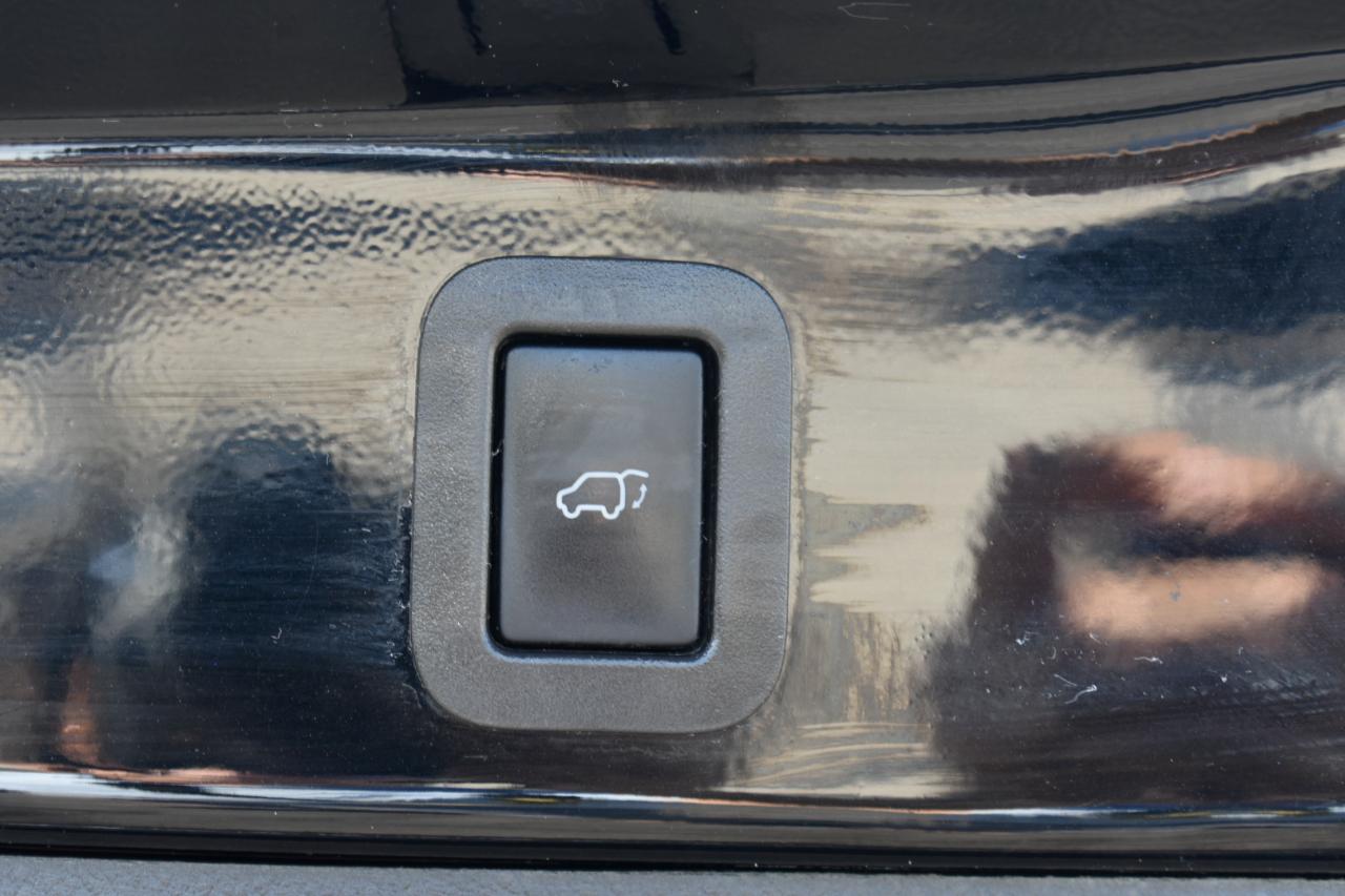 Toyota Highlander Limited FWD V6 2018