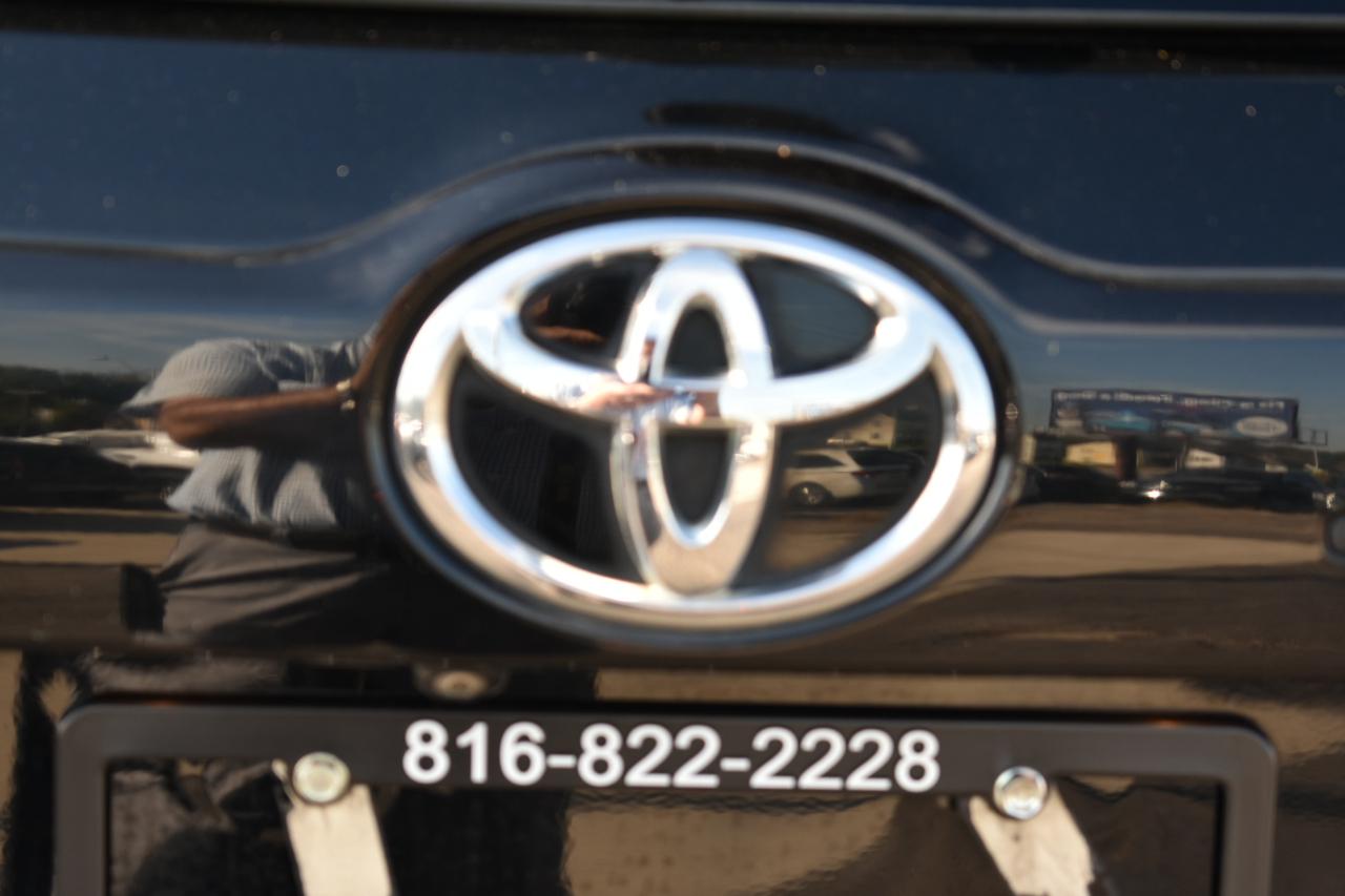Toyota Highlander Limited FWD V6 2018