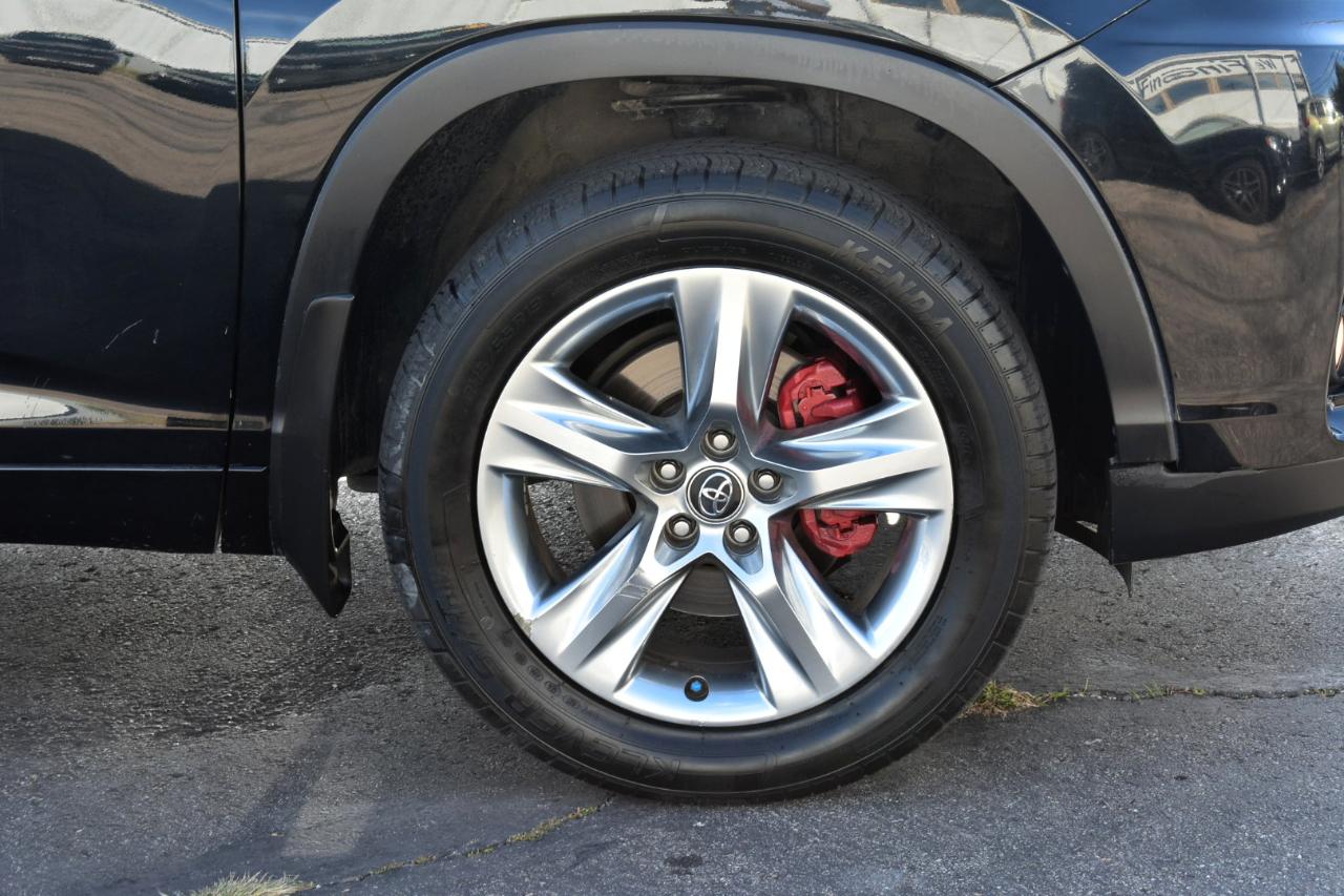Toyota Highlander Limited FWD V6 2018