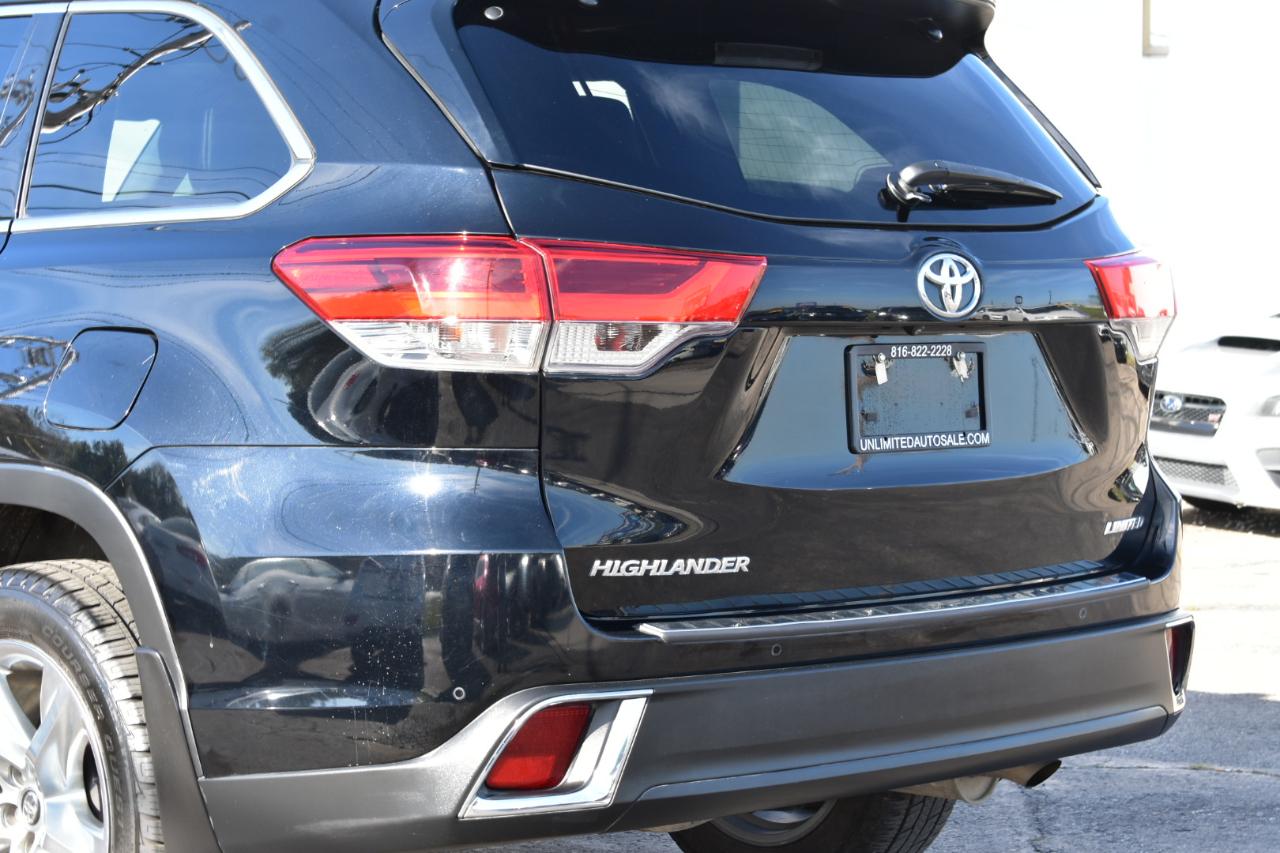 Toyota Highlander Limited FWD V6 2018