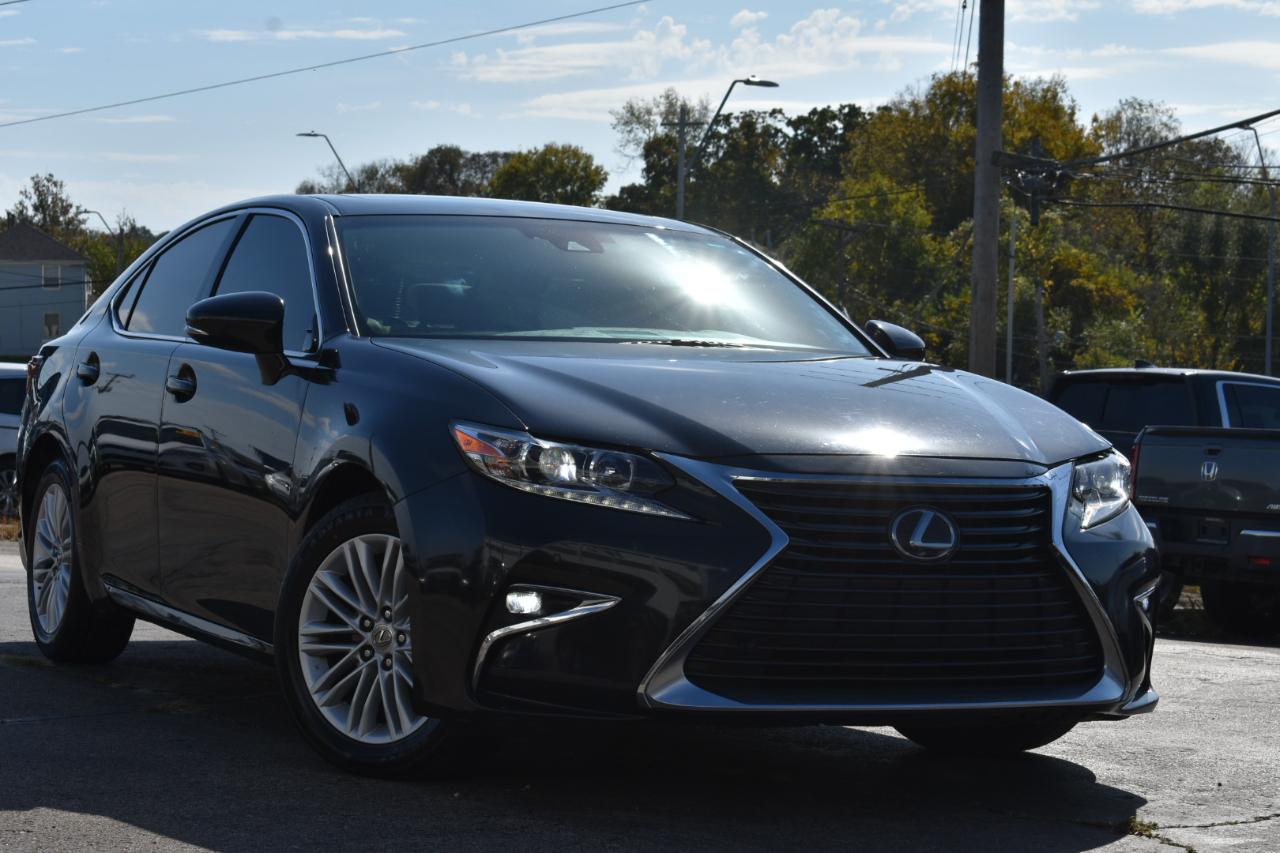 Lexus ES 350 Sedan 2016