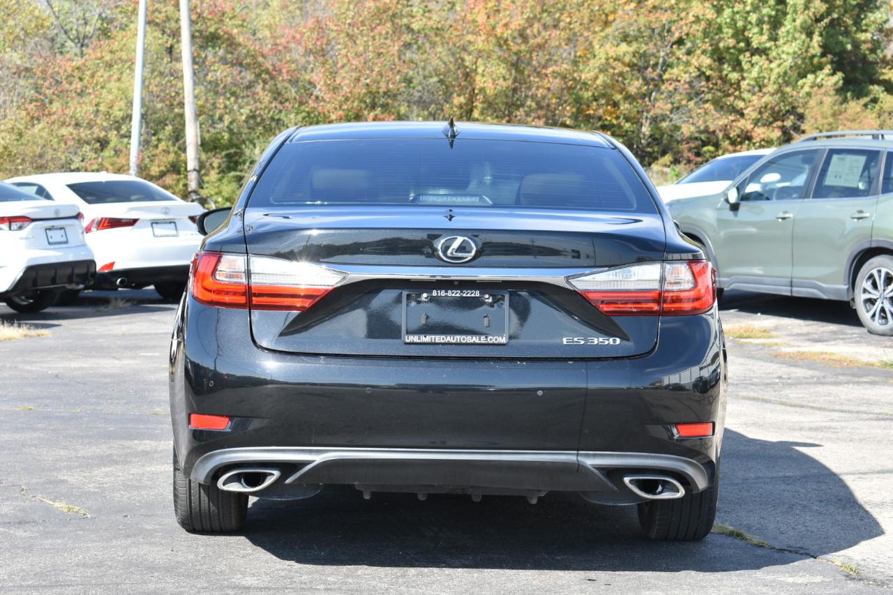 Lexus ES 350 Sedan 2016