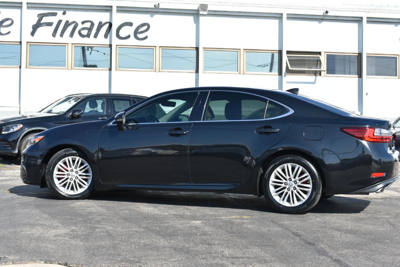 Lexus ES 350 Sedan 2016