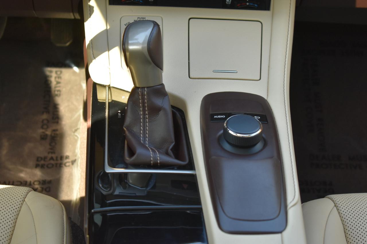 Lexus ES 350 Sedan 2016
