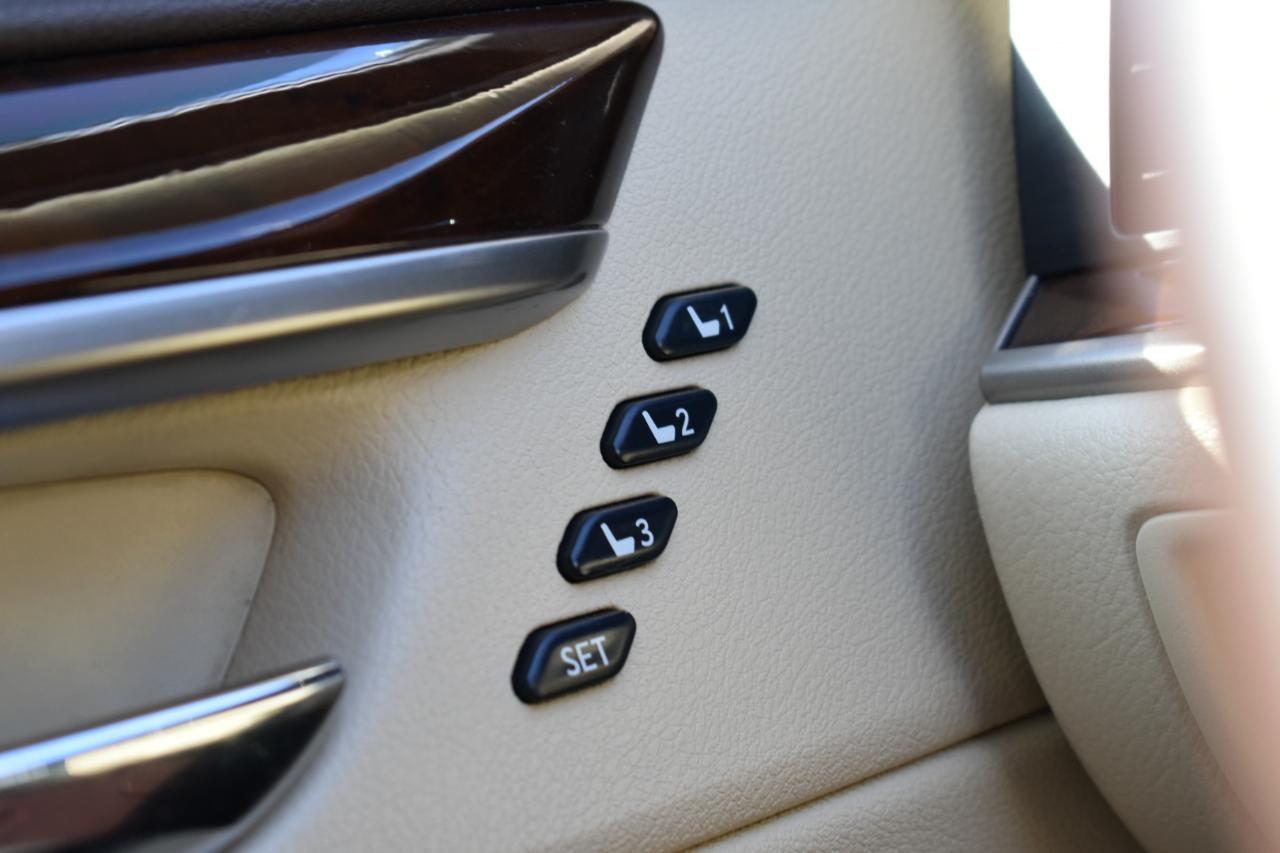 Lexus ES 350 Sedan 2016