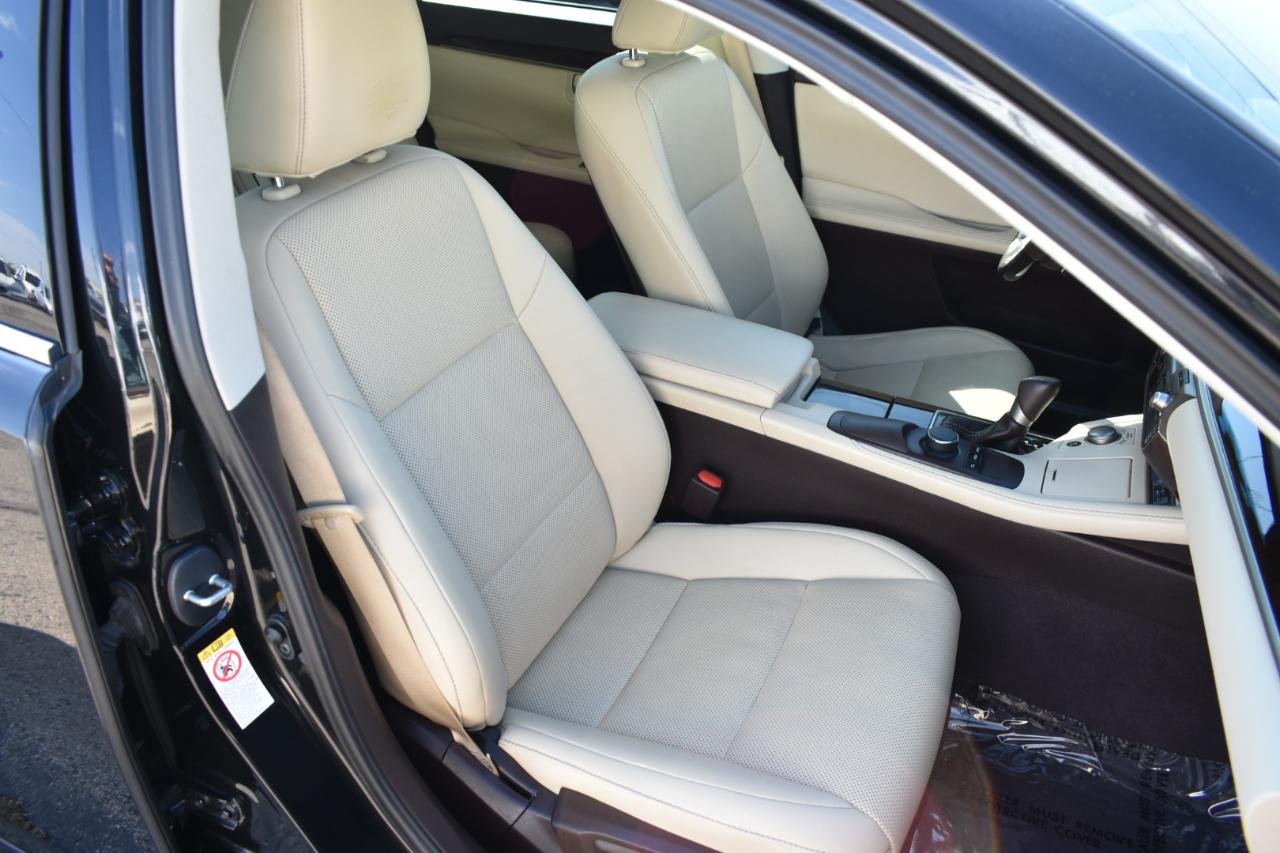 Lexus ES 350 Sedan 2016