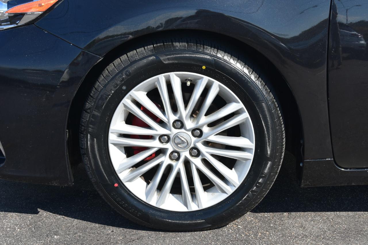 Lexus ES 350 Sedan 2016