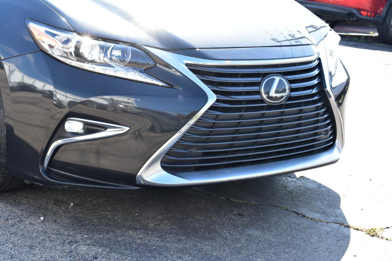 Lexus ES 350 Sedan 2016