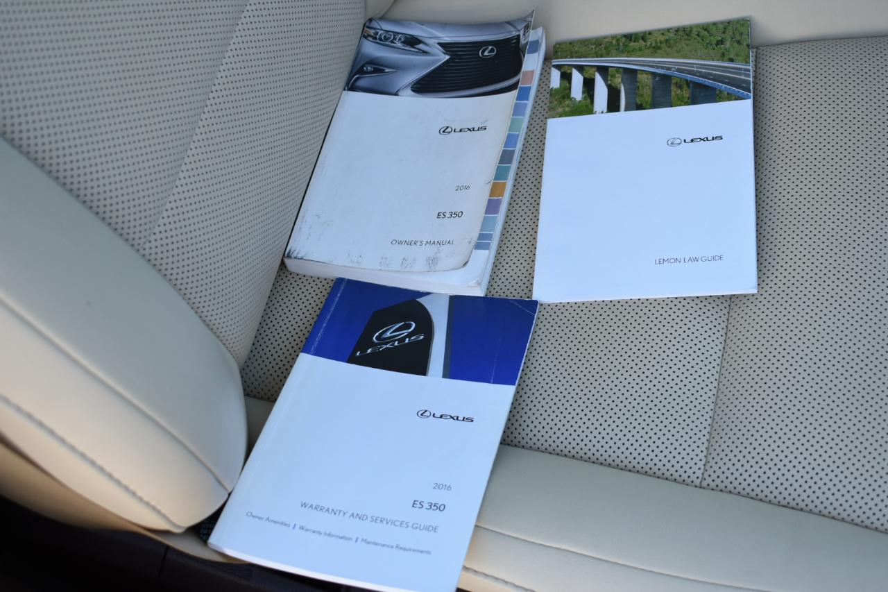 Lexus ES 350 Sedan 2016