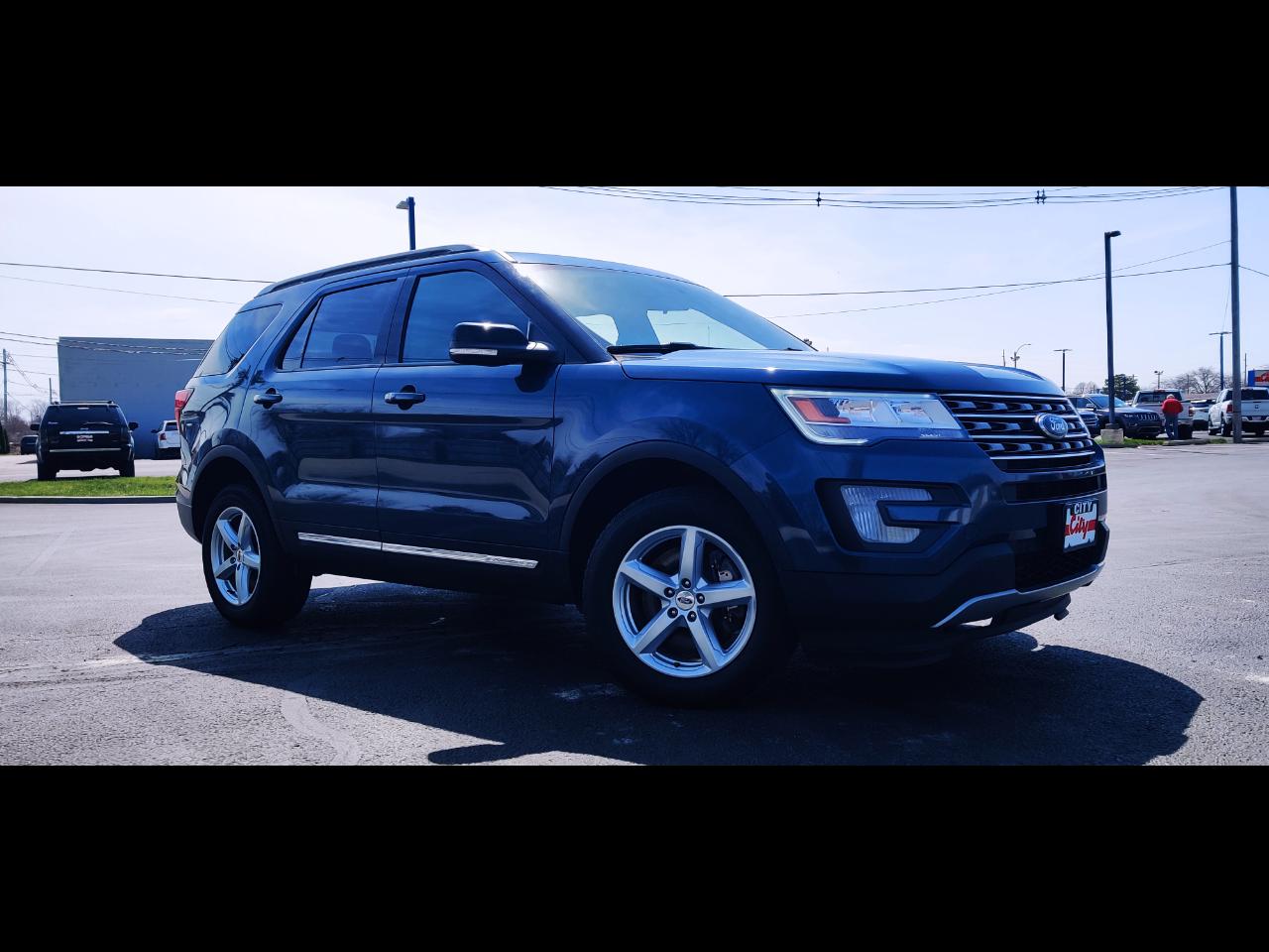 Ford Explorer XLT 4WD 2017