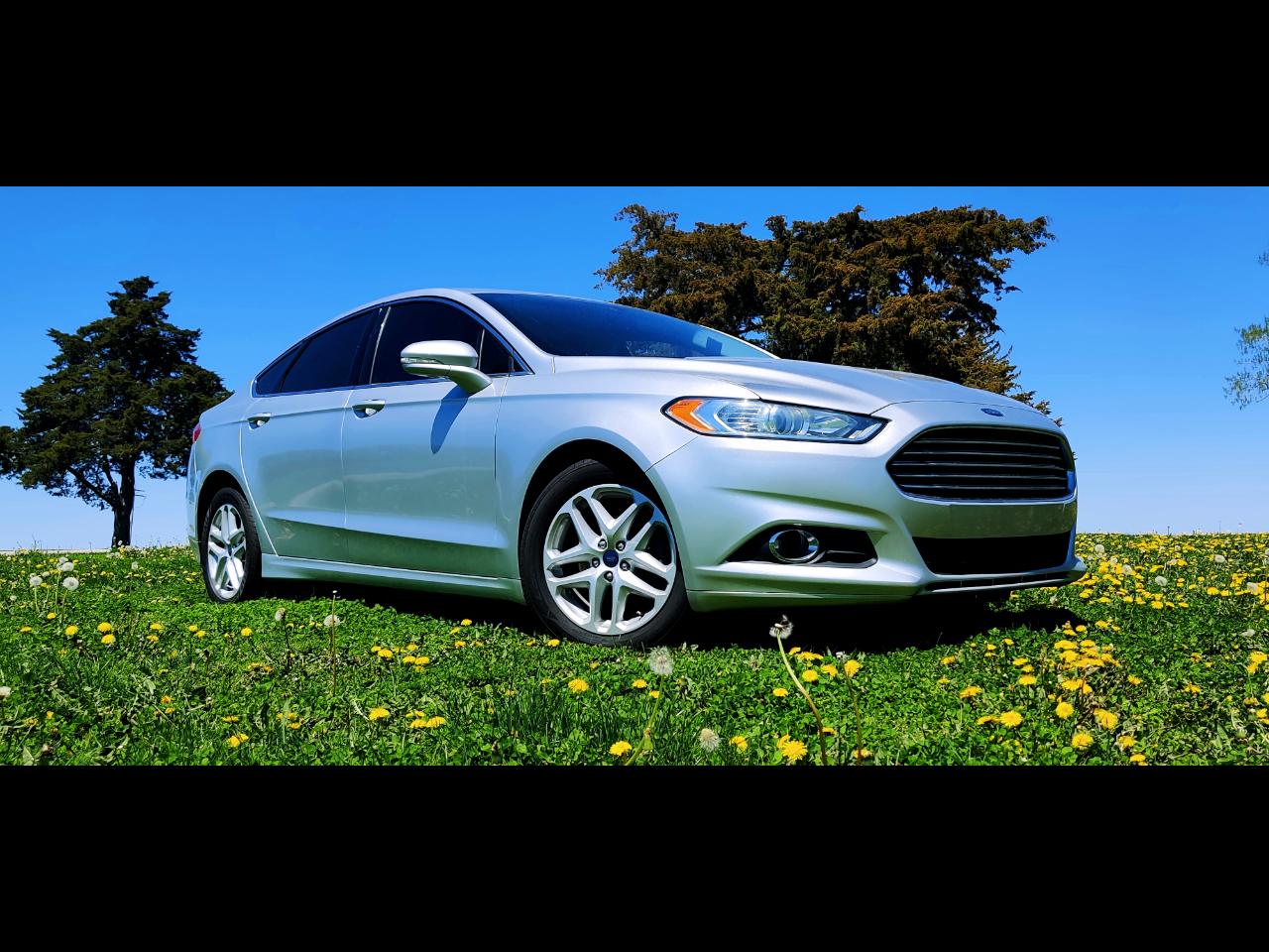 Ford Fusion 4dr Sdn SE FWD 2014