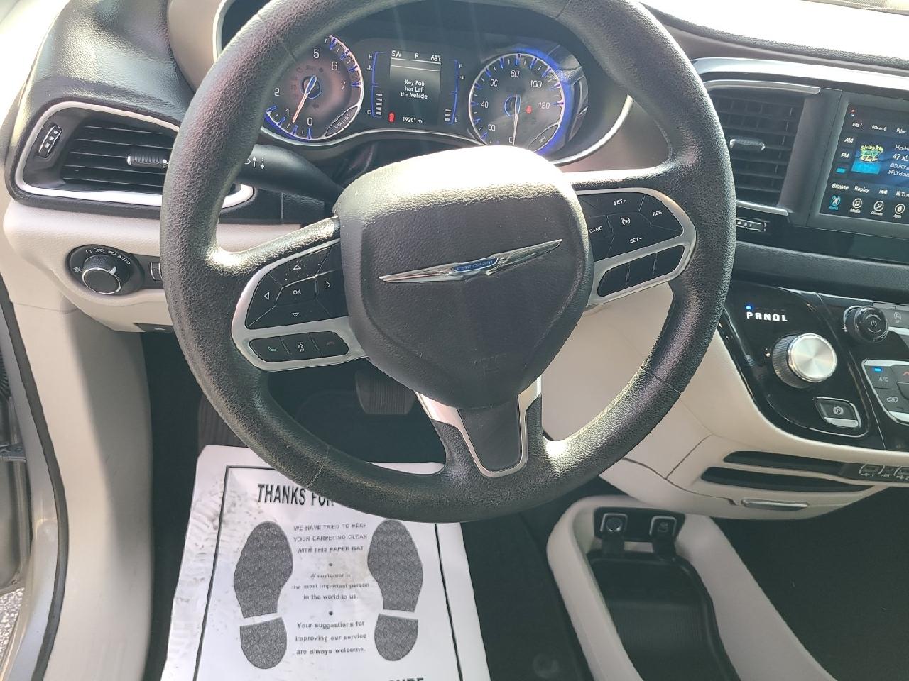 Chrysler Voyager LXI FWD 2021