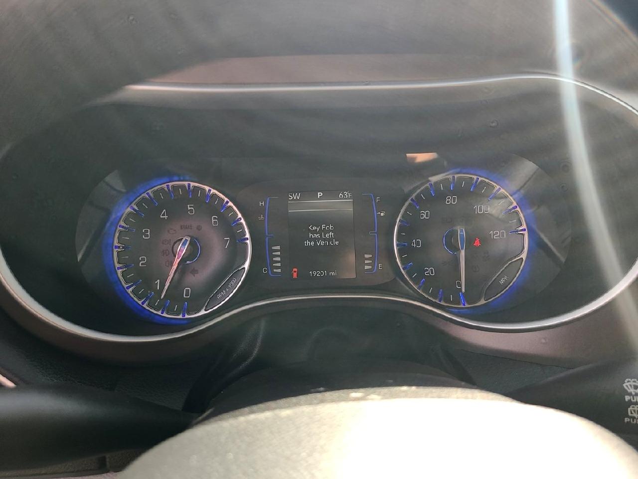 Chrysler Voyager LXI FWD 2021