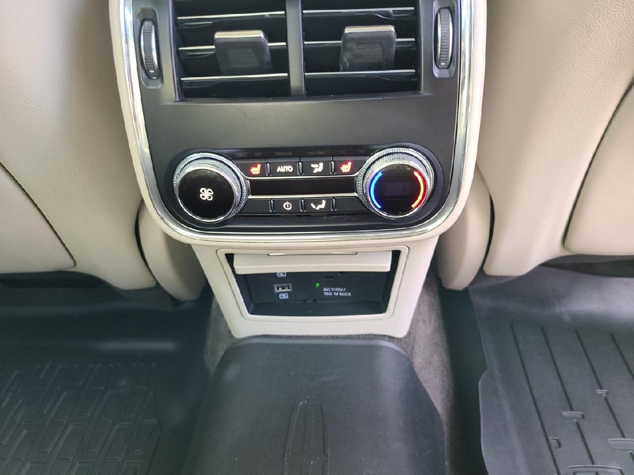Lincoln Continental Reserve AWD 2017