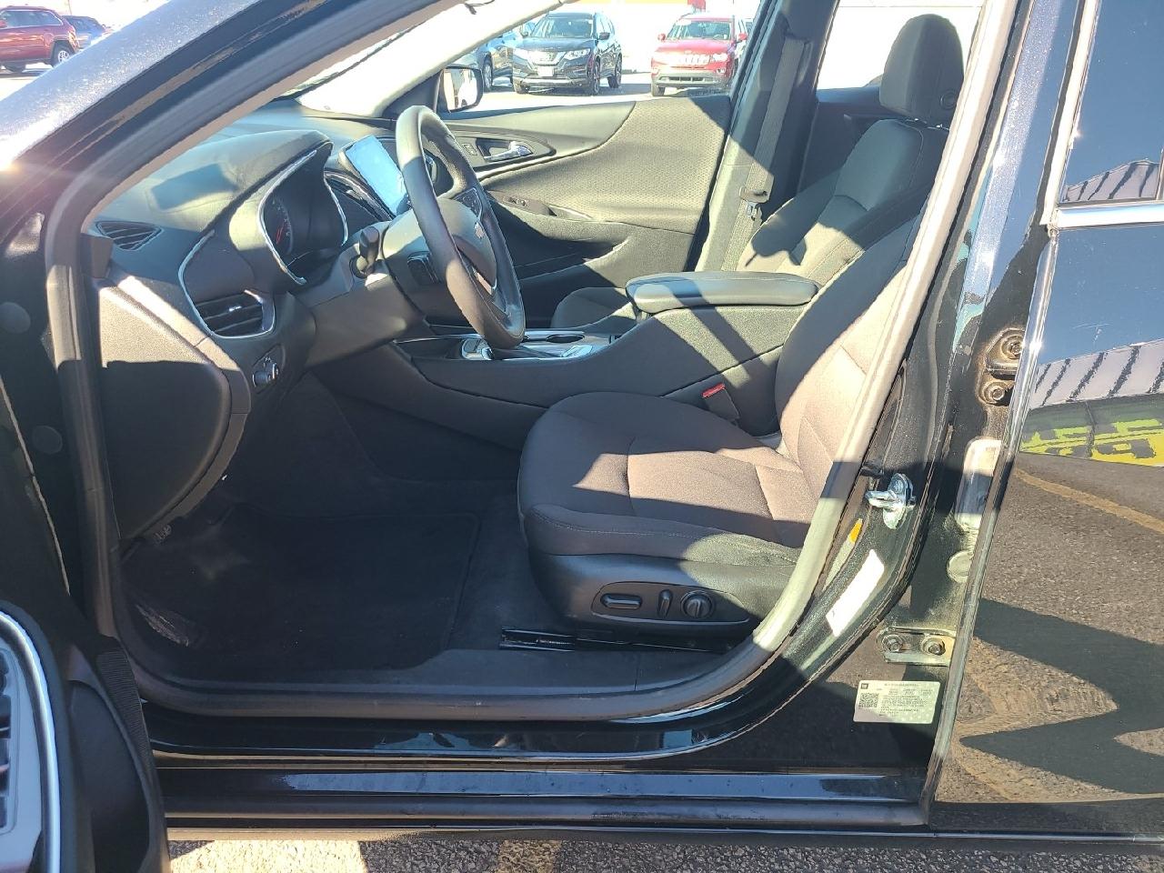 Chevrolet Malibu 4dr Sdn LT 2020