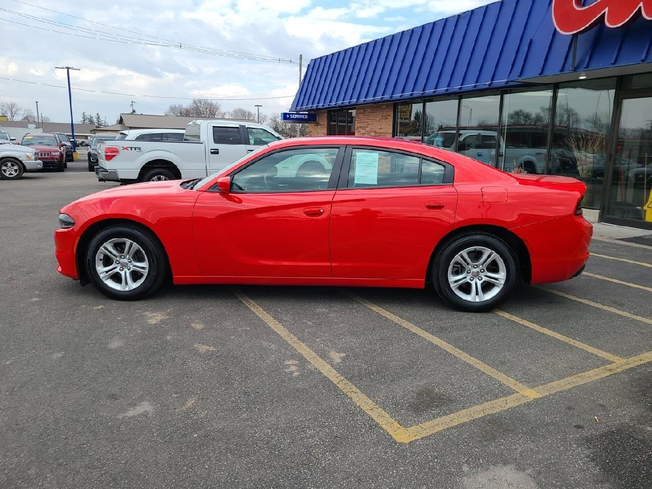 Dodge Charger SXT RWD 2019