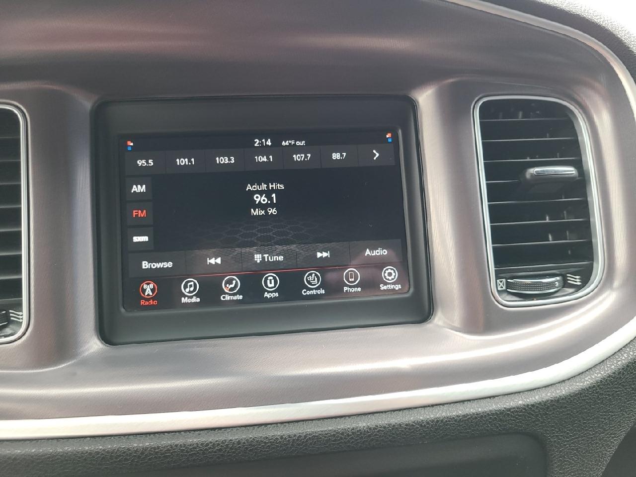 Dodge Charger SXT RWD 2019