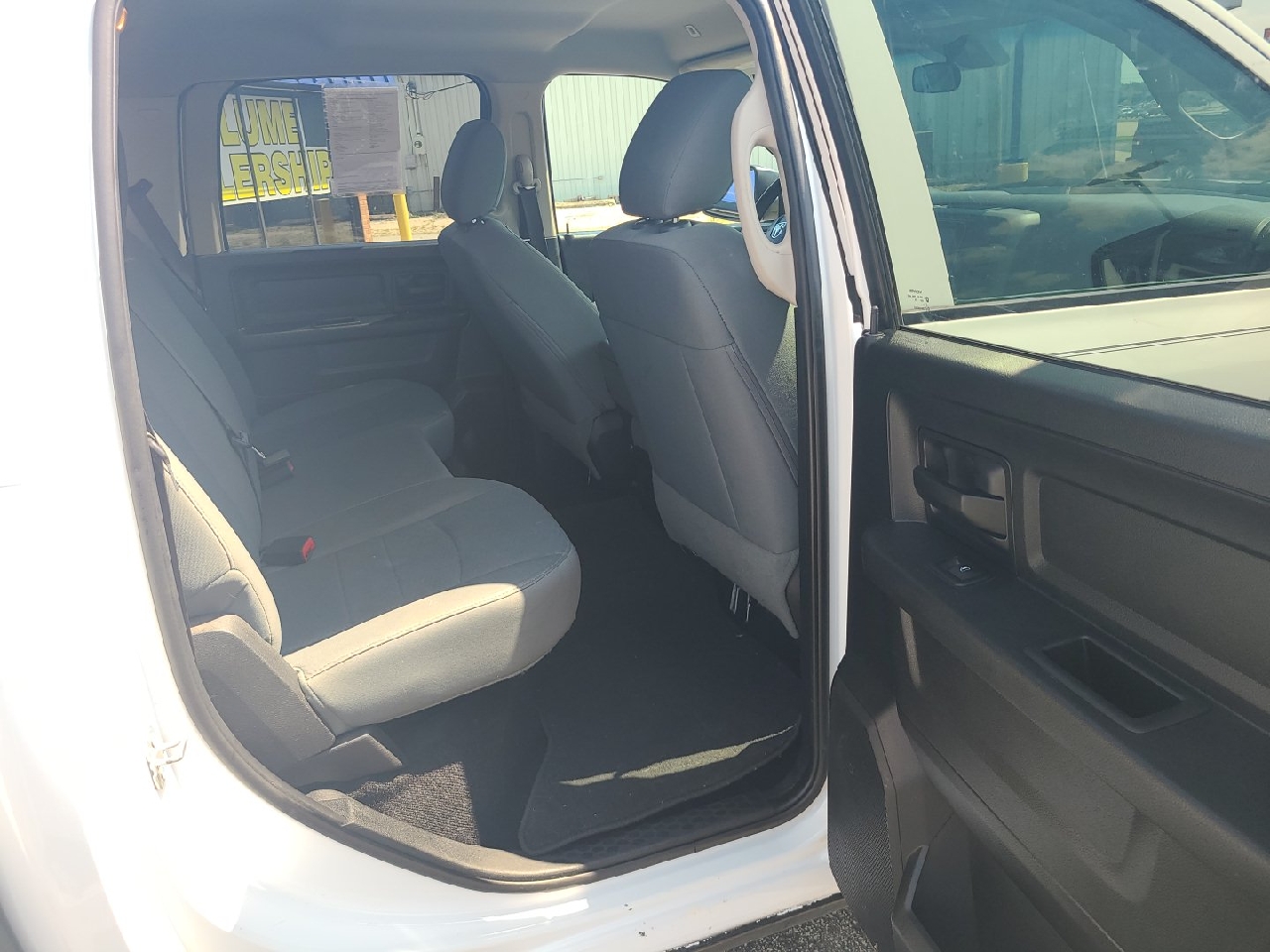 Used 2017 RAM 1500 TRADESMAN 4X4 CREW CAB 5' for Sale in Galesburg IL