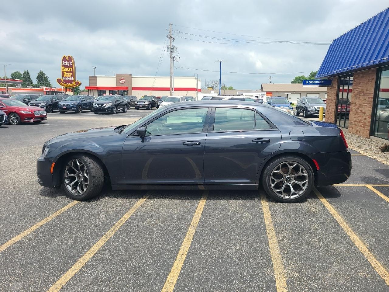 Chrysler 300  2017