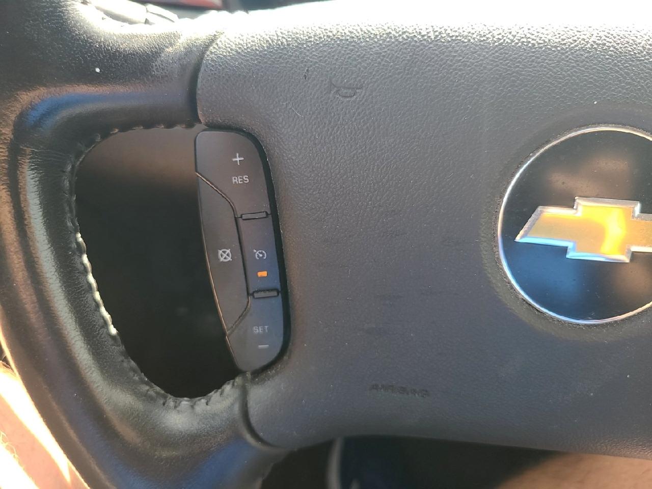 Chevrolet Impala 4dr Sdn LS Retail 2011