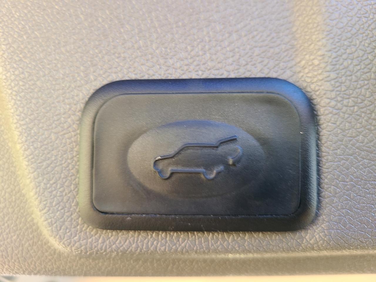 Chevrolet Traverse AWD 4dr LT w/2LT 2017