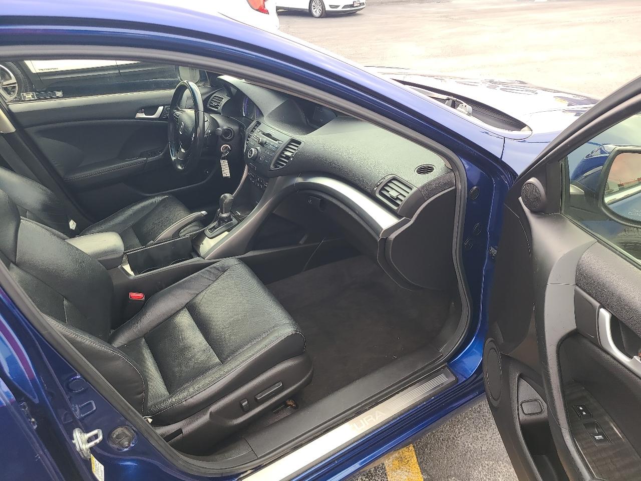 Acura TSX 4dr Sdn I4 Auto 2013