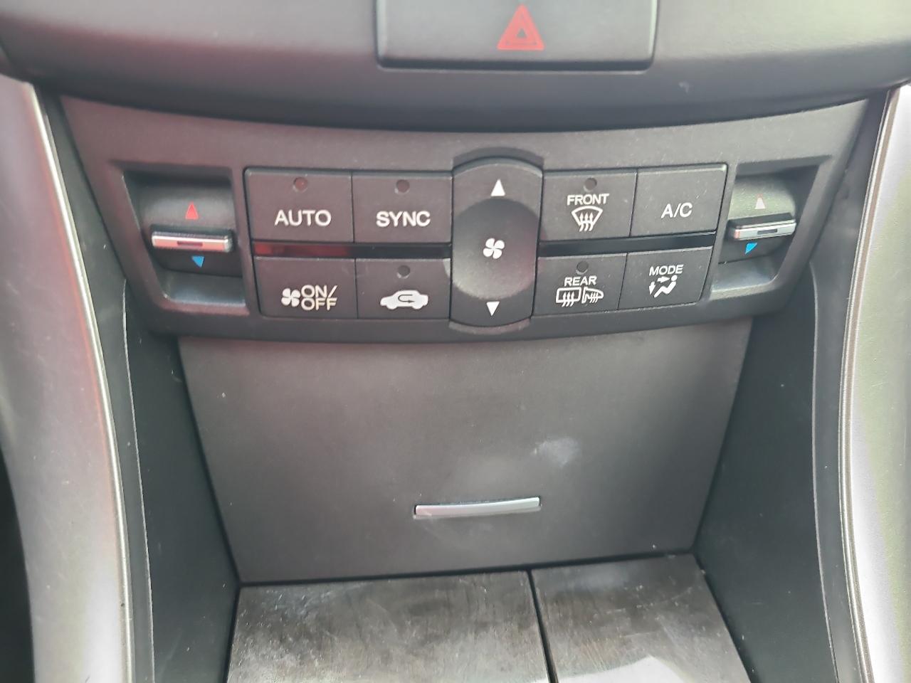 Acura TSX 4dr Sdn I4 Auto 2013
